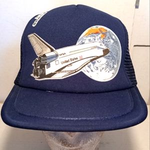 *NWOT* Vintage Kennedy Space Center Space Shuttle Snapback Trucker Hat Cap